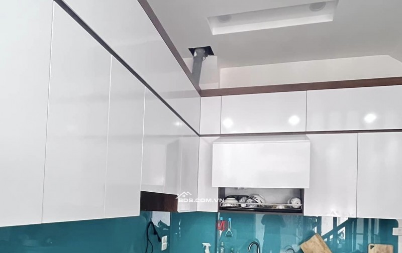 Bán nhà Thanh Xuân, HN, 42m x 6 tầng full nội thất- 6.9 tỷ có thương lượng